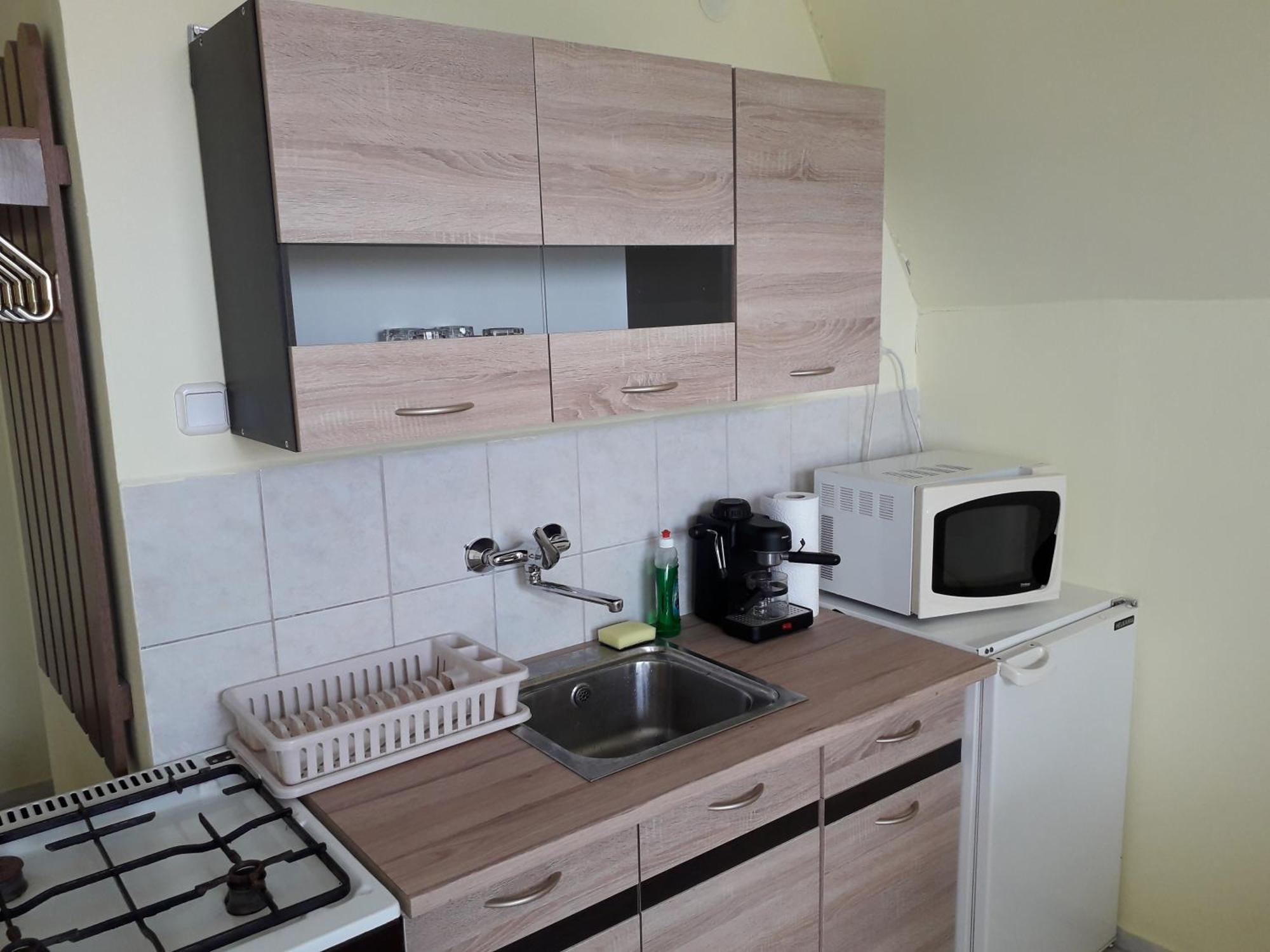 Apartmanhaz Balatonfenyvesアパートメント エクステリア 写真